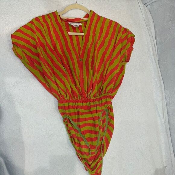 Womens designer blouse body suit green and pink EMANUEL UNGARO size 6 / 40 - Picture 1 of 6